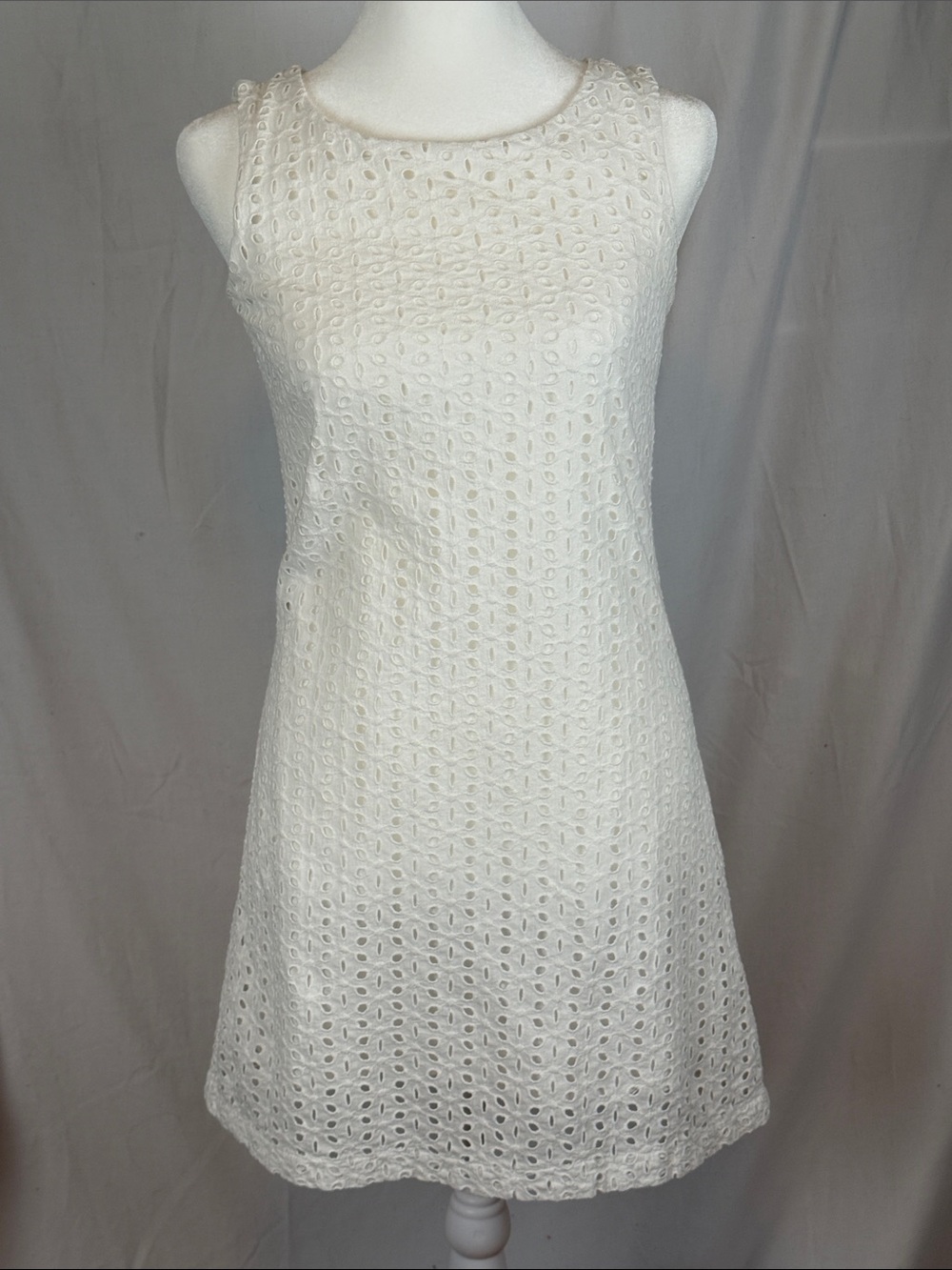 Women's Fang White 100% Cotton Eyelet Mini Dress Sleeveless Size Small